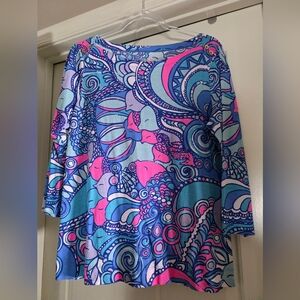 EUC Lilly Pulitzer Wide Neck, 3/4 Length Sleeve Top - Size Large